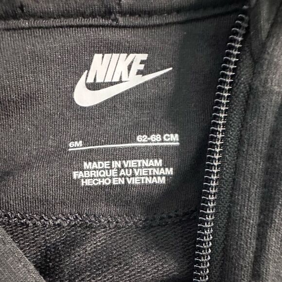 NWT Nike Zipper Onesie (6 Months) - Picture 3 of 3